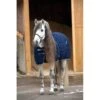 Rambo Stable Blanket 200g - Navy/Navy/White 2 Rambo Stable Blanket 200g - Navy/Navy/White -Equestrian Supplies 481380 800 800