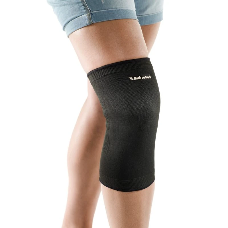 Back On Track Classic Line Therapueutic 2 Way Stretch Knee Brace - Black 5 Back On Track Classic Line Therapueutic 2 Way Stretch Knee Brace - Black - Image 3