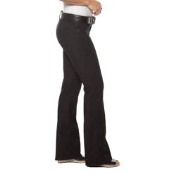 EQL Women's In Motion Bootcut Pant - Black 10 EQL Women's In Motion Bootcut Pant - Black -Equestrian Supplies 580364 800 800